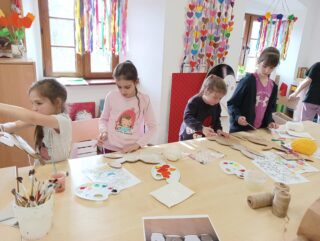 Mali artyści rozpoczęli tworzenie tematycznych prac